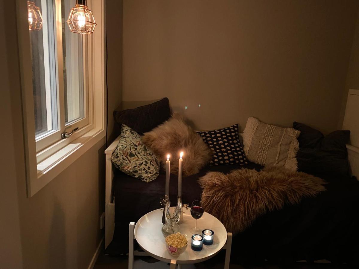 Attefallshus Pa Aengoe I Kalmar Esterno foto